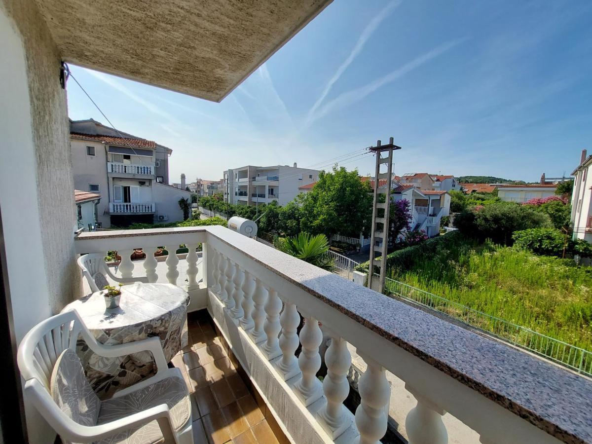 Apartmani Rahela Vodice Eksteriør billede