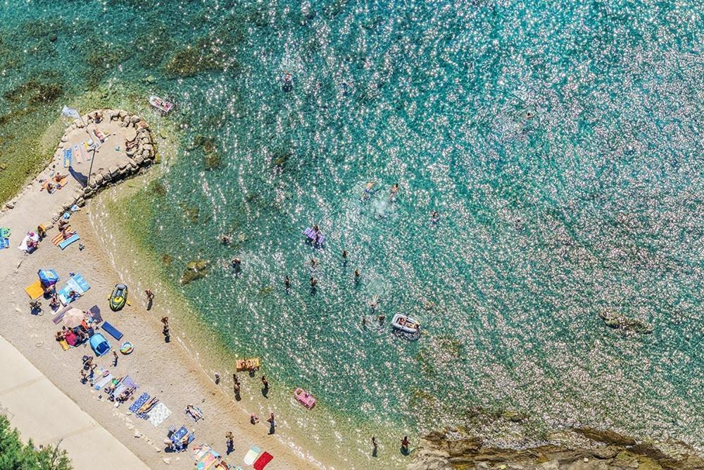 Apartmani Rahela Vodice Eksteriør billede